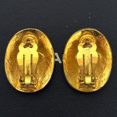 CHANEL 28/2842 Coco Mark CC Logo Earrings Gold Oval Vintage Authentic JAPAN
