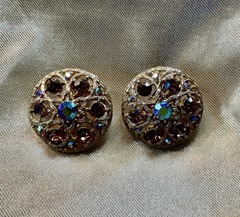Vintage LISNER Clip On Earrings Gold Tone Sparkly Iridescent AB Rhinestones