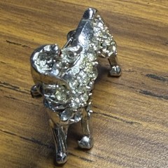 Vintage Mid-Century Rhinestone Dachshund Brooch (circa 1960s–1970s)