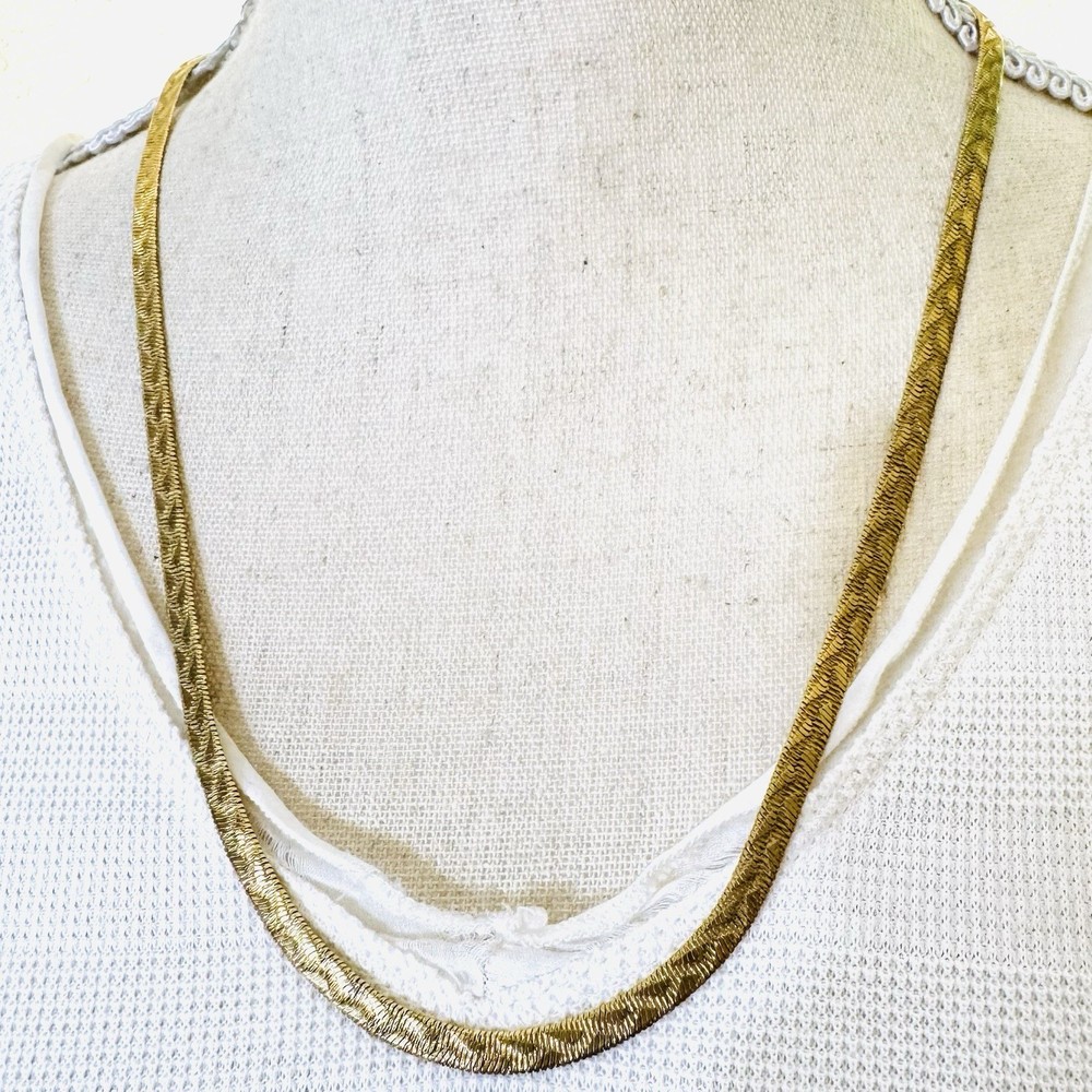 Vintage Avon Patterned Herringbone Gold Plated 4.5mm 22″ Necklace Women’s Ladies