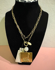 Canvas Style Gold Tone Link Chain Necklace, Square Giraffe Charm Pendant.