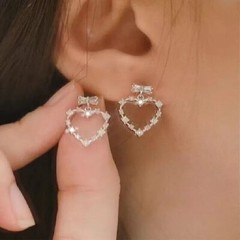 Round Cut Simulated Diamond Drop/Dangle Heart Earring 14k White Gold Plated