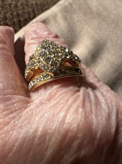 2 piece Fashionable Gold Ring Set With Rhinestones Inlay In A Size 7