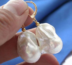 REAL HUGE AAA SOUTH SEA NATURAL WHITE BAROQUE PEARL GOLD DANGLE EARRINGS
