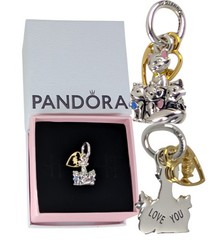 New 100% Auth PANDORA Disney Aristocats Duchess & Kittens Mom Charm 764465C01