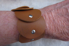 3 Leather Wrap Bracelets SilverTone Studs Snap Clasp Black Brown Tan 7.5-9″ Adj.