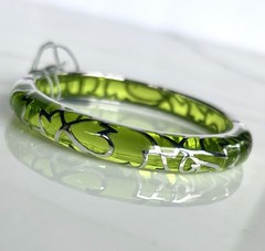 ANGELIQUE DE PARIS PERIDOT GREEN RESIN OASIS SILVER PLATE Bracelet NEW $195