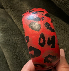 Stephan & Co Red Black Leopard Print Bangle Bracelet Q54B032 BKRD mobwife