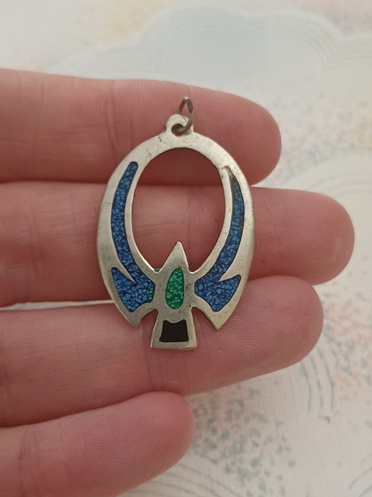 Alpaca Mexico Pendant Vintage Silver & Abalone Mother Of Pearl 3.5cm x 2.5cm