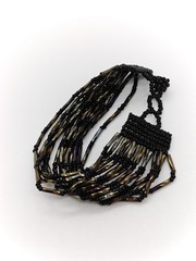 Black Beadwork Bracelet Women’s Silky Feel Adjustable Length 20 cm Unclasped