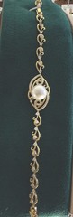 Gold-Tone Bar Link Chain Charm Bracelet White Round Pearl Dangle Bezel Set