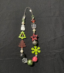 Multicolor Plastic Beaded Charm Necklace, Christmas Holiday Theme, No Stone