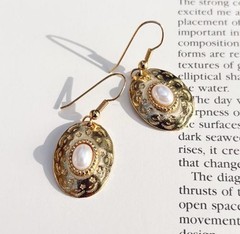 Vintage Gold Pearl Earrings