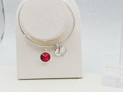 Alex & Ani July Birthstone Red Swarovski Crystal Charm Bracelet – Silver ✨
