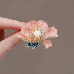Fashion Crystal Pearl Peony Flower Brooch Pin Women Wedding Bridal Jewelry Gift