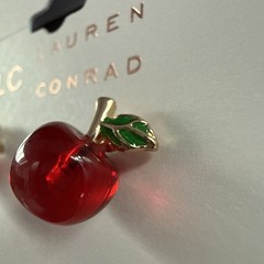 NEW NWT Lauren Conrad Stud Adorable 🍎 Apple Earrings