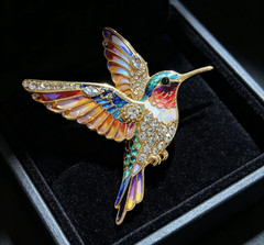 Luxury Rhinestone Hummingbird Brooch Bird Animal Pin Spring Summer Jewelry Gift