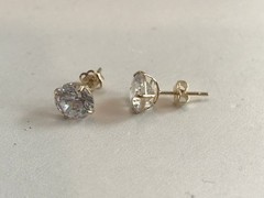 14K SOLID YELLOW GOLD STUD EARRINGS W/ 2 CT ROUND LAB SIMULATED DIAMONDS