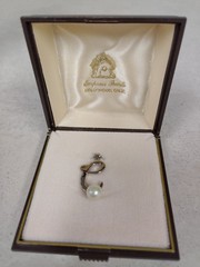 Silver color metal Pearl Necklace no chain