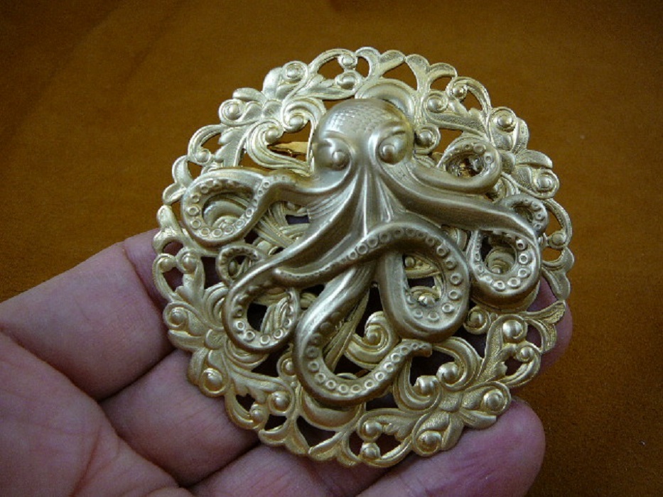 (B-octo-2) Octopus Brass gold color Pin PENDANT octopi jewelry brooch cephalopod