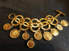CHANEL Bracelet Bangle AUTH Coco CC Mark Vintage Rare Coin Medal Gold icon 25 FS