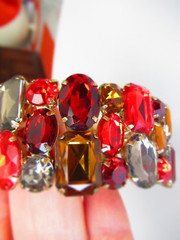 Wide Red Brown & Gold Gemstone Stretchy Bracelet Reiki Chakra MINT NEW STUNNING