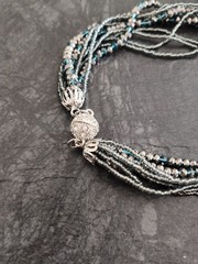 Premier Designs SEASIDE Multi Strand Blue Gray Beaded 18″ Necklace Magnetic