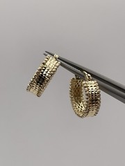 18k Solid Yellow Gold Diamond Cut Beaded Hoop Latch Back Earrings 3.80g