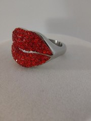 ​David Sigal Stainless Steel Red Pave Crystal Lips Cocktail Statement Ring Sz 8