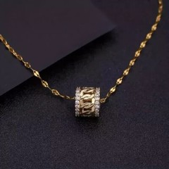 2Ct Round Cut Simulated Diamond Cylinder Shape Pendant In 14K Yellow Gold Plated