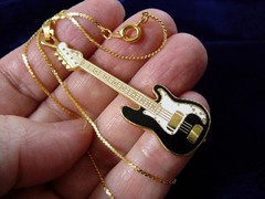 (M219-C) 3 colors FENDER P BASS GUITAR Pendant NECKLACE Jewelry 24k goldplt