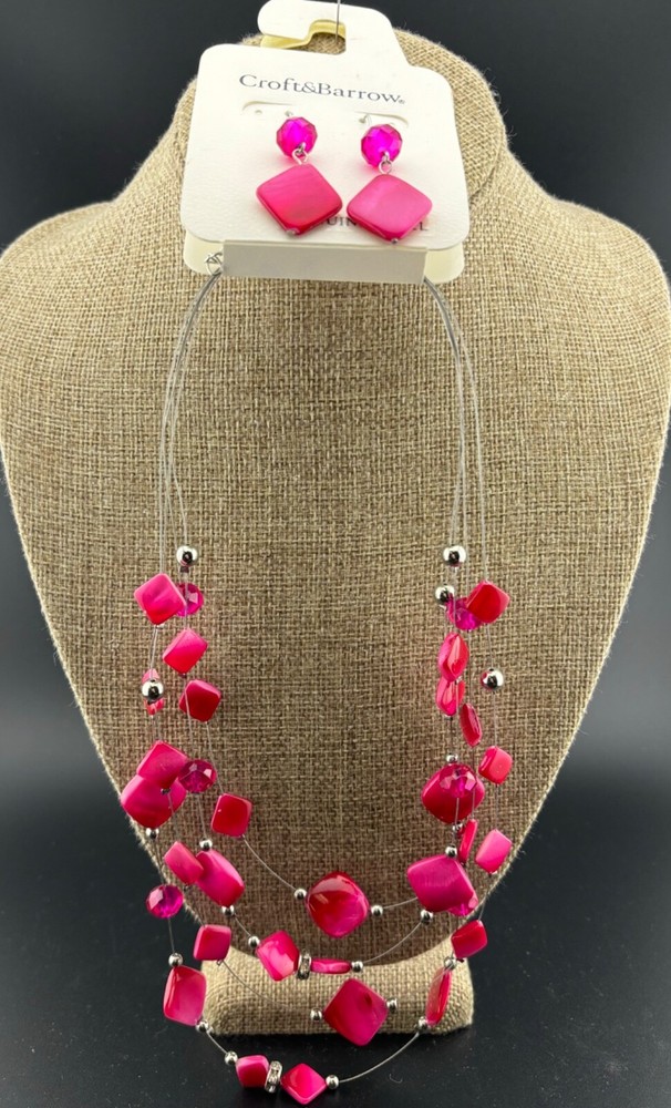 Older Croft & Barrow Pink Shell Necklace and Earrings NWT