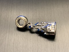 Genuine Pandora Silver S925 Disneyland Paris Cinderella Castle Dangle Charm