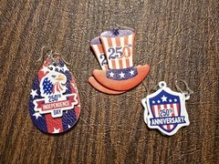 July 4th 250 anniversary earring lot. plastic hook red white and blue.