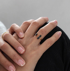 Black Onyx Bar 18K Gold Dainty Minimalist Healing Resizable Women Ring Gifts