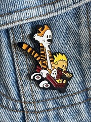 Large Calvin And Hobbes Comic Enamel Pin – Excellent Condition