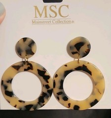 MSC Mainstreet Collection Tortoise Shell Look Round Hoop Dangle Earrings