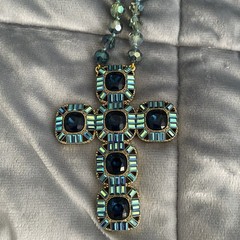 Heidi Daus Aurora Borealis Cross Necklace & Earring Set -Excellent Condition