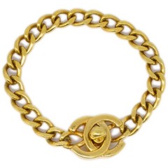 Chanel Turnlock Bracelet Gold 96P 181886