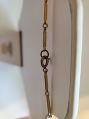 Necklace 29″ Long Yellow White Beads Clusters Gold Tone Links