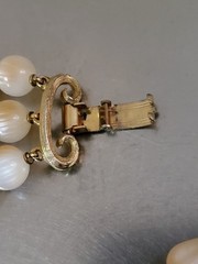 LISNER Vintage Necklace & Bracelet Set Peach Gold Tone Multistrand Adjustable