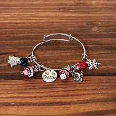 Christmas Adjustable Silver tone Bangle Charm Bracelet 7