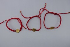x12 kabbalah macrame red string bracelet St Benito rhodium gold plated medal
