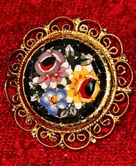 Vintage Round Gold Tone Metal Floral Mosaic Cameo Style Brooch Pin, Signed