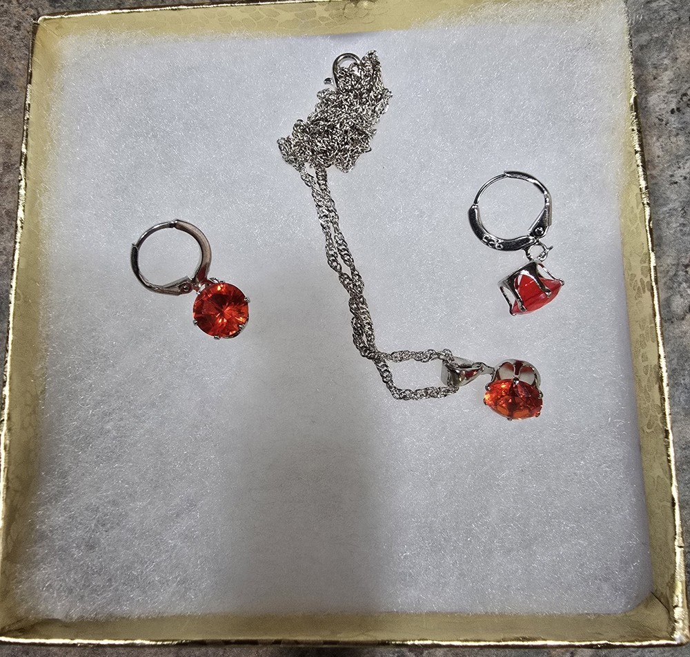 Red Crystal & Silver Tone Necklace & Earring Set With Gift Box