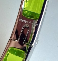 ANGELIQUE DE PARIS STERLING SILVER THIN BAMBOO PERIDOT LIME GREENRESIN BRACELET