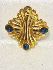 Fendi SINGLE EARRING Fendi Gold Tone Gripoix Glass Earring