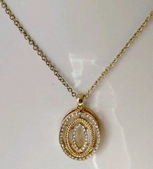Gold Tone Oval Pendant Necklace _ Clear Rhinestone Accents _ None Missing