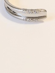 Silver Tone Open Cuff Bracelet With Textured Ends. 6 3/4 In. 1/2″ Wide. BOHO.