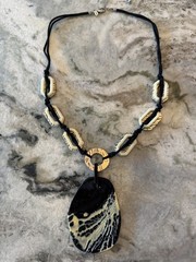 Chico’s Statement Necklace Black / Ivory Silver Toned Necklace